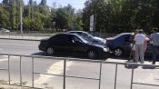 Две иномарки не смогли разъехаться: ДТП на Строителей в Волгодонске Две иномарки не смогли разъехаться: ДТП на Строителей в Волгодонске