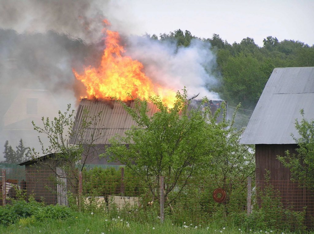 Неподалеку от Волгодонска сгорела дача
