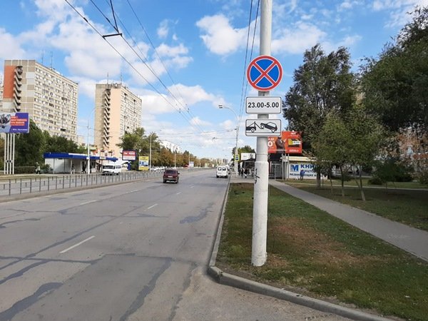 В Волгодонске на проспекте Строителей запретили остановку транспорта в ночное время