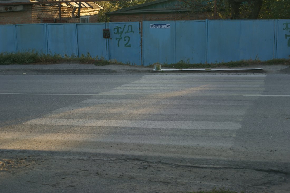 В Волгодонске появился самодельный пешеходный переход