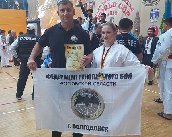 Волгодончанка Анна Новикова завоевала серебряную медаль  в кубке мира по рукопашному бою
