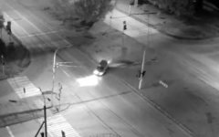 Видео перелетевшей через газон иномарки в Волгодонске