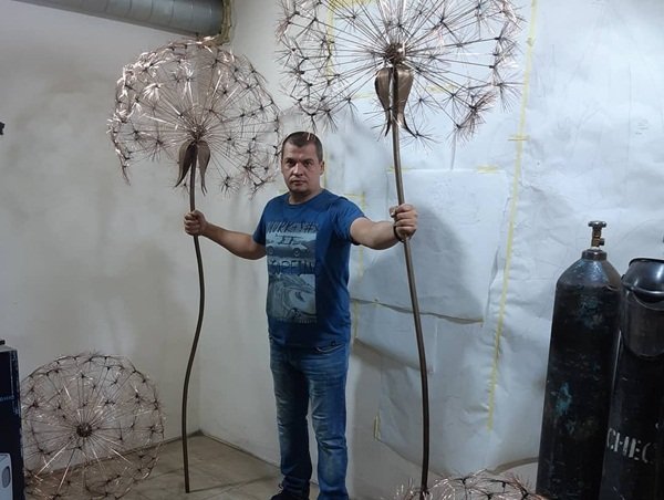 Голова волка для министра ресурсов РФ: житель Волгодонска создает необычные скульптуры из металла