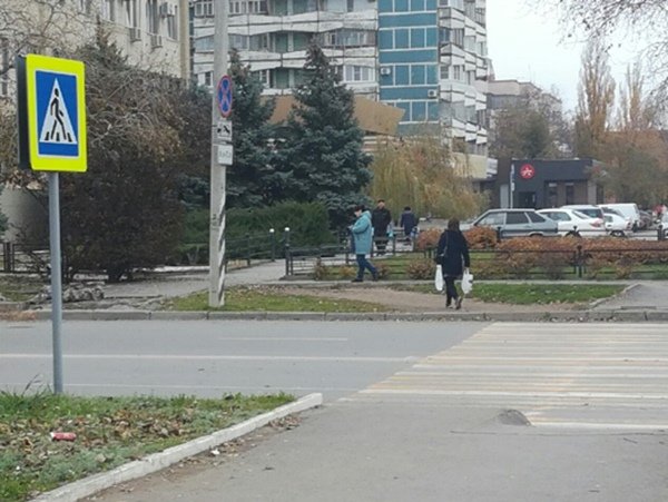 В Волгодонске переносят один из пешеходных переходов
