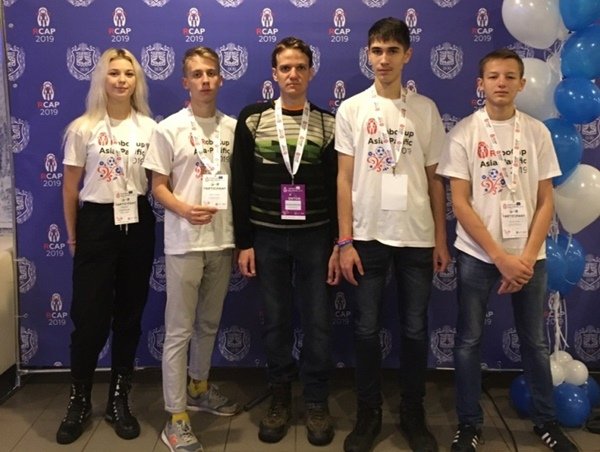 Юные робототехники Волгодонска  заняли второе место на международном чемпионате