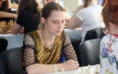 Шахматистки из Волгодонска стали победителями чемпионата области Шахматистки из Волгодонска стали победителями чемпионата области