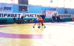 Шесть медалей завоевали спортсмены на турнире по греко-римской борьбе Шесть медалей завоевали спортсмены на турнире по греко-римской борьбе