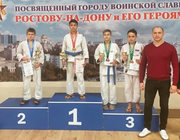 Серебро и бронзу привезли спортсмены из Волгодонска со Всероссийского турнира по дзюдо