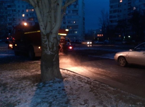 Жителей Волгодонска попросили убрать машины с проезжей части