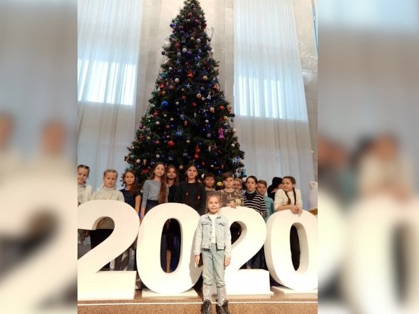 Дети из Волгодонска побывали на губернаторской ёлке