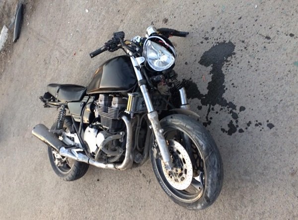 Мотоцикл столкнулся с иномаркой недалеко от Волгодонска: есть пострадавшие