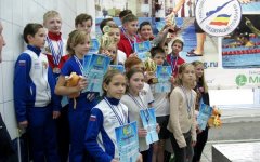 Сборная команда из Волгодонска вошла в десятку на областных соревнованиях по плаванию Сборная команда из Волгодонска вошла в десятку на областных соревнованиях по плаванию