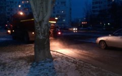 Жителей Волгодонска попросили убрать машины с проезжей части