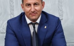 Президенту Федерации рукопашного боя Ростовской области Андрею Парыгину присвоено звание «Заслуженный тренер России» Президенту Федерации рукопашного боя Ростовской области Андрею Парыгину присвоено звание «Заслуженный тренер России»