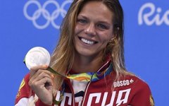Знаменитая пловчиха из Волгодонска Юлия Ефимова рассказала о своих переживаниях во время отстранения от Олимпиады Знаменитая пловчиха из Волгодонска Юлия Ефимова рассказала о своих переживаниях во время отстранения от Олимпиады