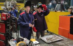 Сергей Шнуров прибыл на «Атоммаш» в Волгодонске