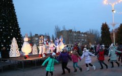 Дискотеки для молодежи, массовое гулянье и открытый ледовый каток: план новогодних мероприятий в Волгодонске