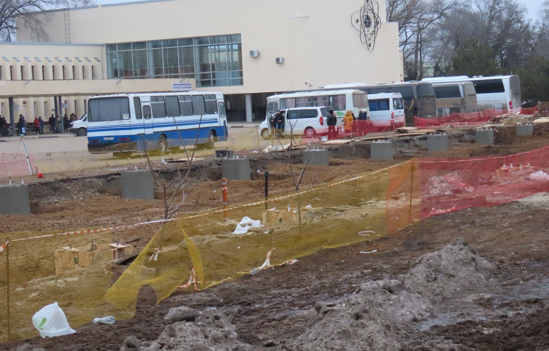 Подготовлено свайное поле под будущий фундамент нового автовокзала в Волгодонске