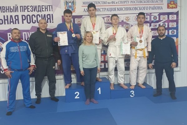 Волгодонские дзюдоисты завоевали пять медалей на областном первенстве