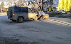 «Патриот» въехал в «шестерку» в Волгодонске