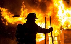 В Волгодонском садоводстве рано утром сгорело бесхозное здание