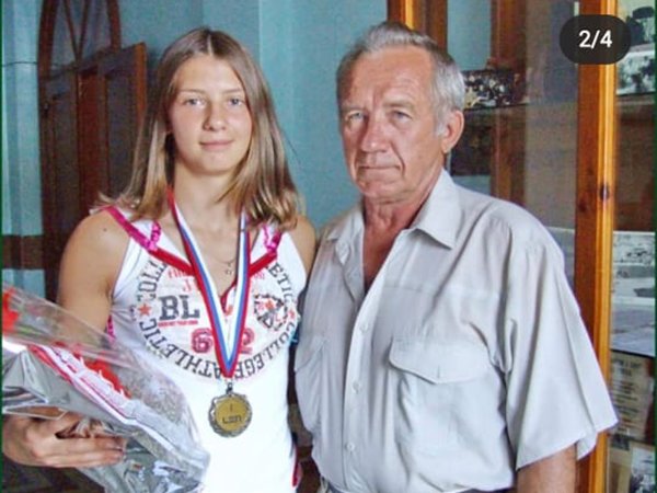 Бронзовый призер олимпийских игр Екатерина Прокофьева поблагодарила своего первого тренера из Волгодонска