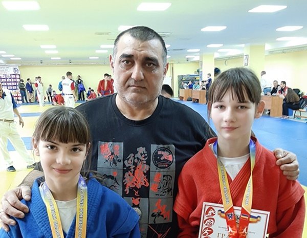 Три призовых места заняли самбисты из Волгодонска на областном первенстве