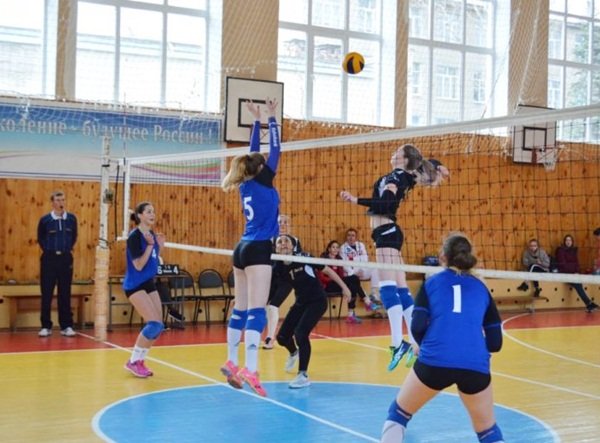 Женская волейбольная команда «Волгодонск» начала с побед в Чемпионате Ростовской области