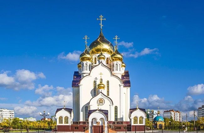Храмы Волгодонска не закрывают, но меры по защите священнослужителей и прихожан предпринимают серьезные