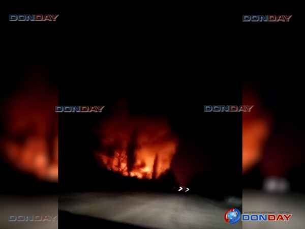 Появилось видео, показывающее масштаб пожара в садоводствах Волгодонска