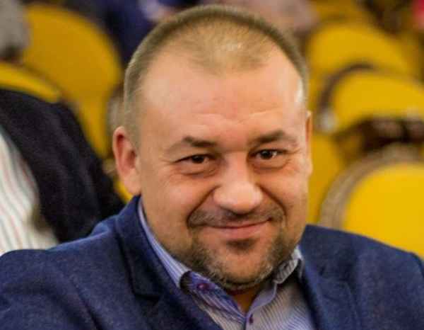 Депутат 13-го избирательного округа Геннадий Кудрявцев поздравил волгодонцев с наступающим 9 мая