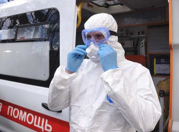 БСМП Волгодонска закупает 150 противочумных комплектов