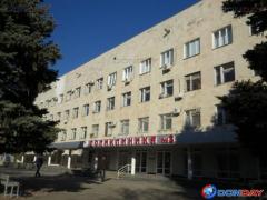 В волгодонской поликлинике №3 установят электронную очередь и отремонтируют регистратуру