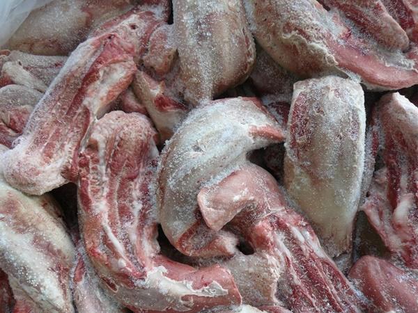 Просроченное мясо из Ставрополя поступило на предприятие общественного питания Волгодонска