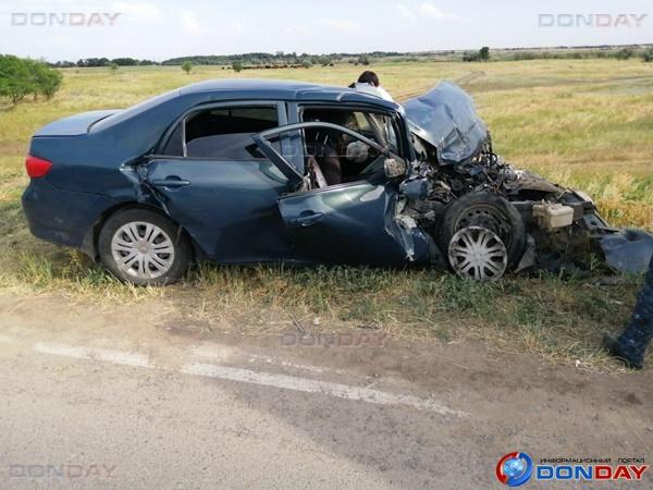 Пассажирка «Тойоты Короллы» погибла в ДТП на трассе Волгодонск - Дубовское