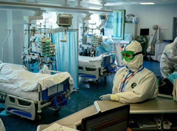 В России зарегистрировано 7 113 новых случаев заражения COVID-19