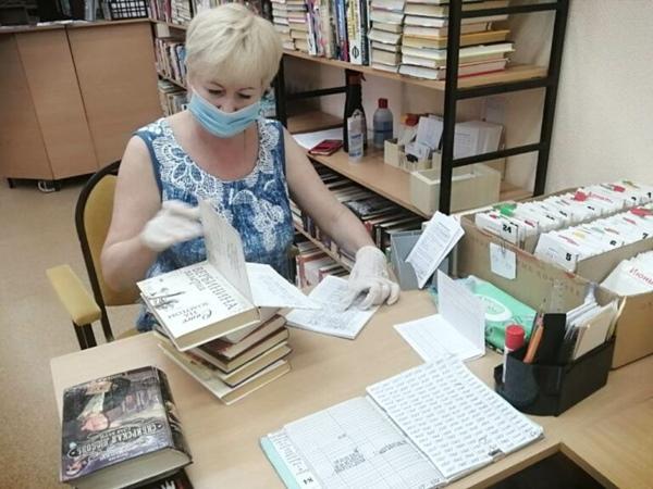 Библиотеки Волгодонска возобновили работу с читателями