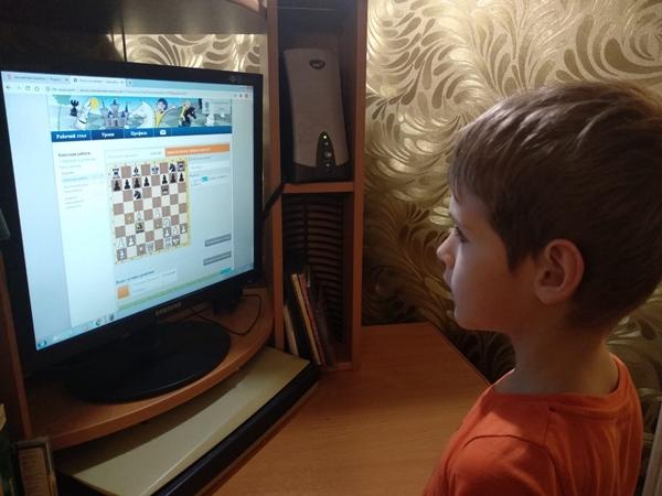 Юные шахматисты из Волгодонска стали бронзовыми призерами онлайн-турнира