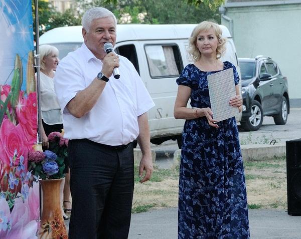 Жители микрорайона «Звёздный» отпраздновали 70-летие Волгодонска