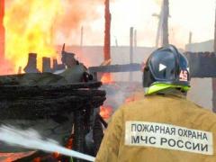 В Константиновском районе загорелся частный дом