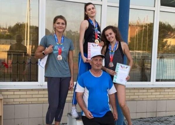 Легкоатлеты из Волгодонска завоевали четыре призовых места на чемпионате Ростовской области