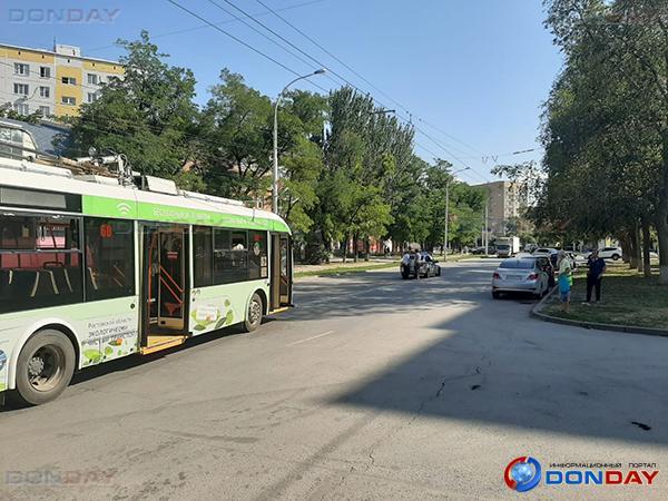 Стали известны подробности наезда троллейбуса на пешехода в Волгодонске