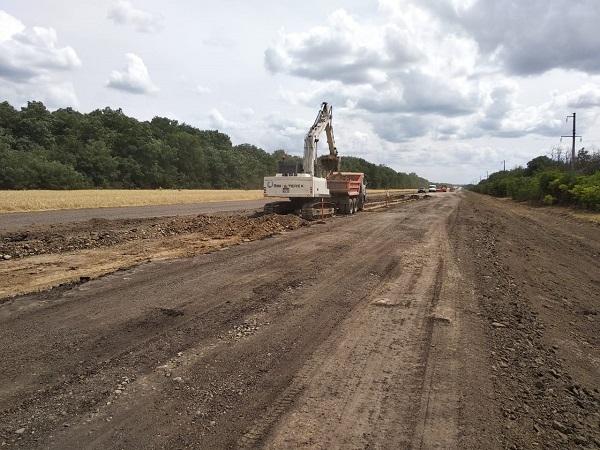 На ремонт дороги до станицы Калининской Цимлянского района выделят больше 18 миллионов рублей