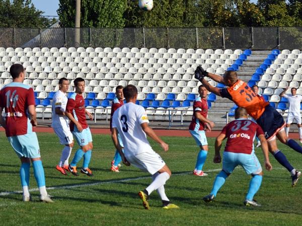 Футболисты Волгодонска проиграли «Ростсельмашу» и «скатились» на третье место в Чемпионате Ростовской области