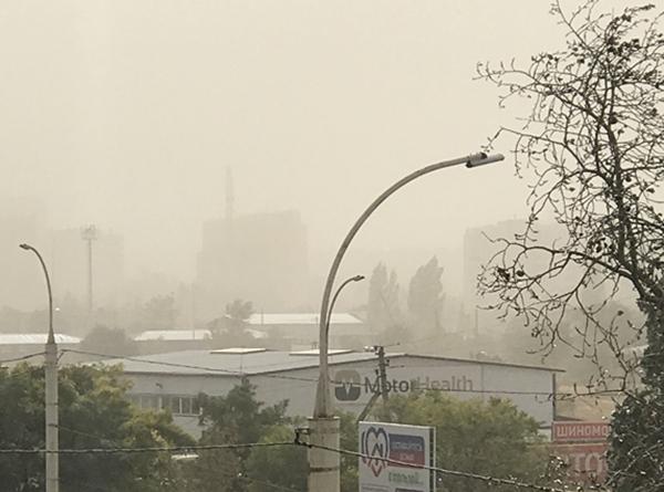 Пыльная буря накрыла Волгодонск