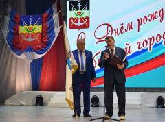 Ветеранская организация Ростовской АЭС приняла знамя лидера