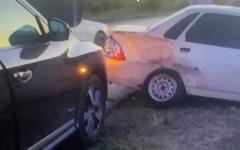 В Волгодонске недалеко от РоАЭС произошла авария из-за лопнувшего колеса у ВАЗа