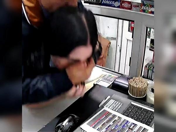 Волгодонец попытался ограбить торговый павильон «Интереска»: видео