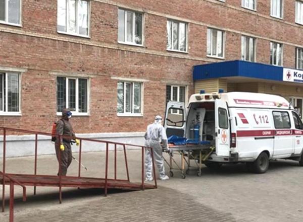 В Волгодонске продезинфицировали территории возле ковидного госпиталя и горбольницы №1