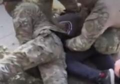 Грабителя, обворовавшего почти на миллион рублей ювелирный магазин в Морозовске, задержали